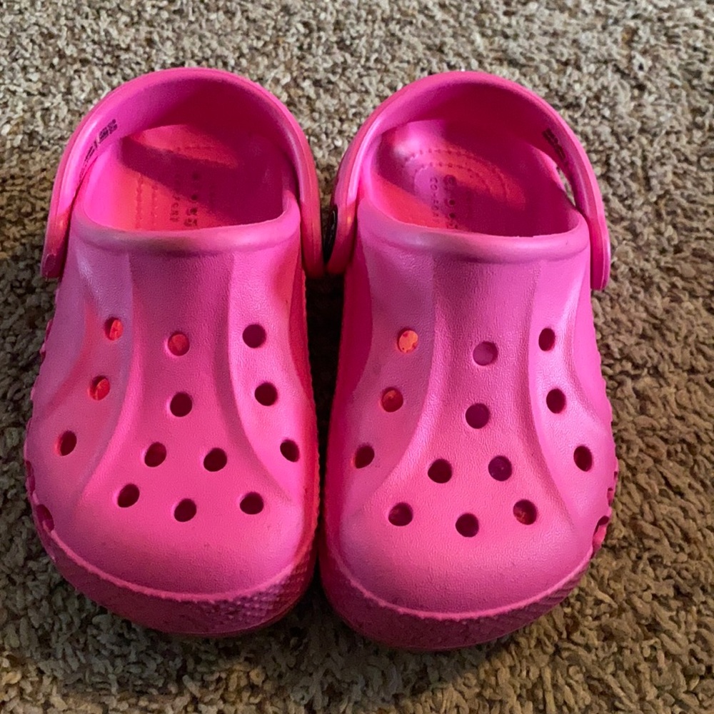 Euc crocs